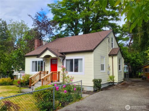 1506 Bloomington Ave, Bremerton, WA, 98312-3012 | Card Image