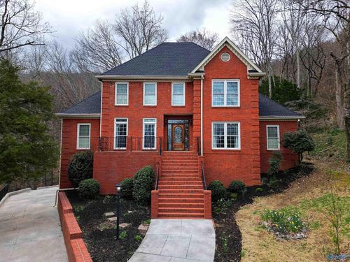 1319 Chesterfield Rd Se, Huntsville, AL, 35803-3683 | Card Image