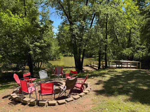 155 Easy Walk Ln, Saltillo, TN, 38370-5361 | Card Image