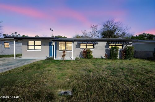 813 Lewis Dr, DAYTONA BEACH, FL, 32117-4515 | Card Image