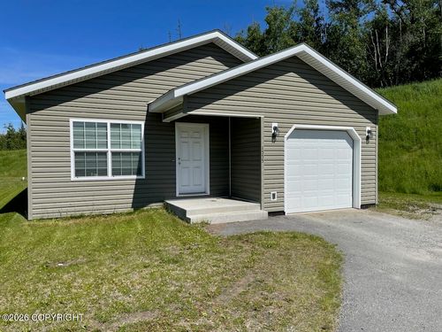 1555 S B Shannon St, Wasilla, AK, 99654-0202 | Card Image