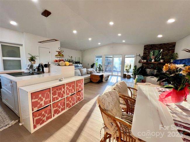 9009 Cebu Ct, House other with 3 bedrooms, 3 bathrooms and null parking in Tega Cay SC | Image 10