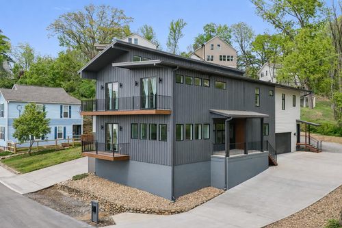 509 Eaves Pl, Chattanooga, TN, 37405-3448 | Card Image