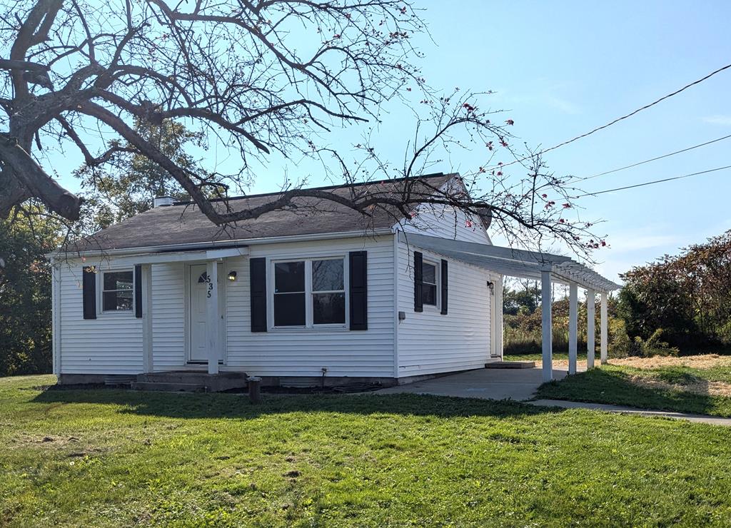 Middle Rd, Horseheads, NY 14845