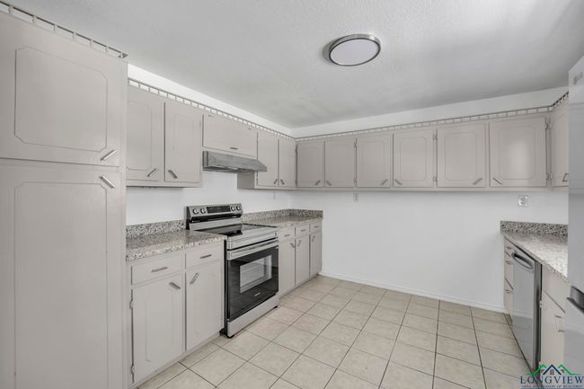 1435 Tom Smith Rd, House other with 3 bedrooms, 2 bathrooms and null parking in Harleton TX | Image 5