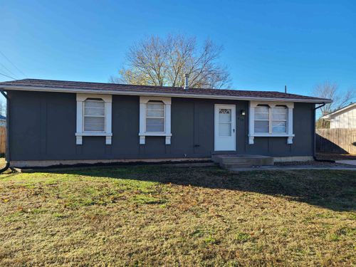 410 E Olsson, Lindsborg, KS, 67456 | Card Image