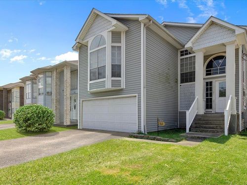 48 Robert Rd, Westwego, LA, 70094-5802 | Card Image
