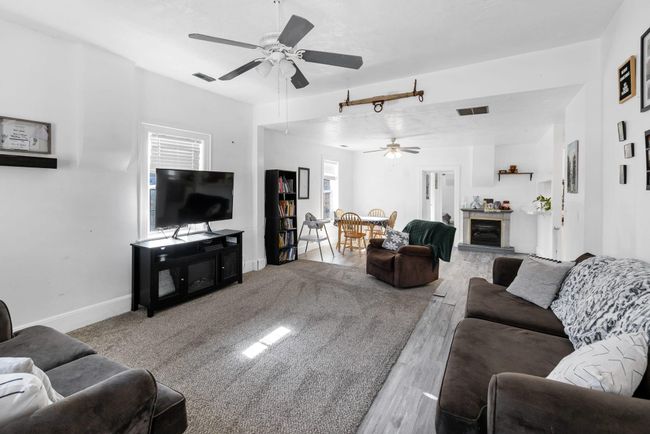 Living Room | Image 5