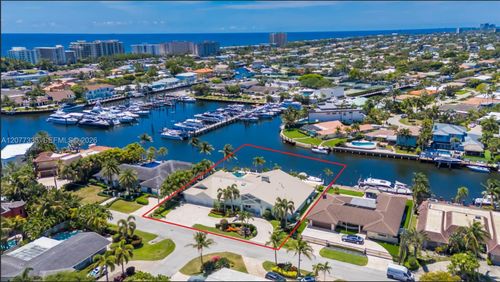 2820 Ne 44th St, Lighthouse Point, FL, 33064-7283 | Card Image