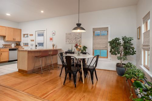 1-44 Marble Ave, Burlington, VT, 05401-4733 | Card Image