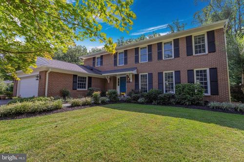 6607 Tina Ln, MCLEAN, VA, 22101-1641 | Card Image
