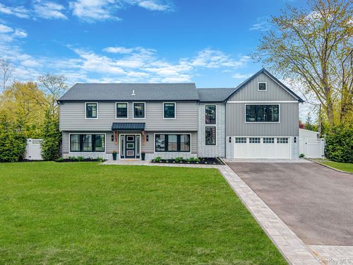 26 Millbrook Dr, Stony Brook, NY, 11790-2929 | Card Image