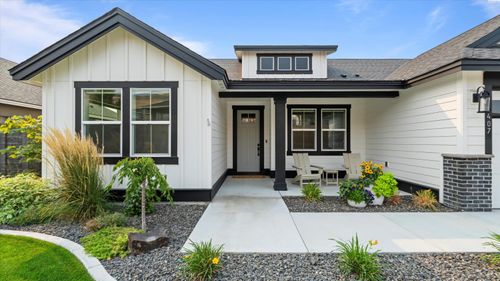 407 Ventus St, Richland, WA, 99352-5541 | Card Image