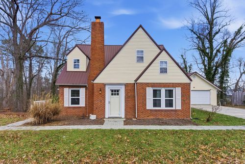32 S Highway 1651, Whitley City, KY, 42653-4397 | Card Image