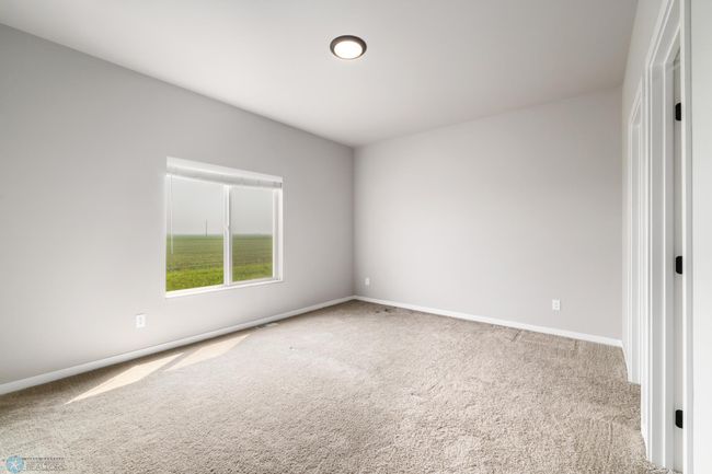 Primary Bedroom | Image 10