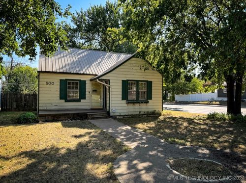 500 E Detroit, Ponca City, OK, 74601 | Card Image