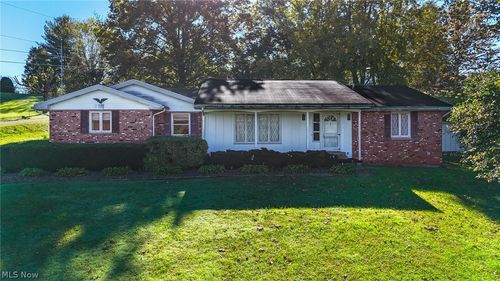 20 Windy Point Drive, Waterford, OH, 45786 | Card Image