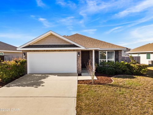 3215 Lindsey St, Panama City, FL, 32404-3241 | Card Image