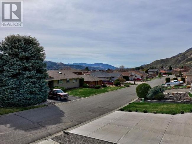 3601 Navatanee Dr, House other with 4 bedrooms, 3 bathrooms and 4 parking in Kamloops BC | Image 17