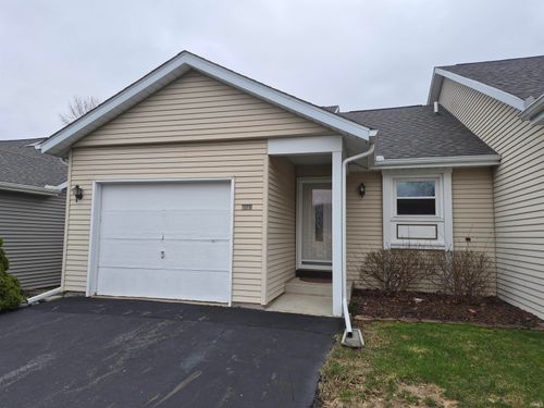 2028 Poppy Ct, Mishawaka, IN, 46544-6759 | Card Image