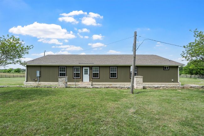 1518 Roadrunner Trl, House other with 4 bedrooms, 3 bathrooms and null parking in Riesel TX | Image 22