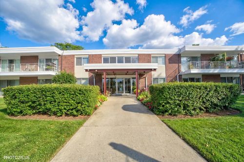 apt-a16-100 Deborah Ln, Wheeling, IL, 60090-3048 | Card Image
