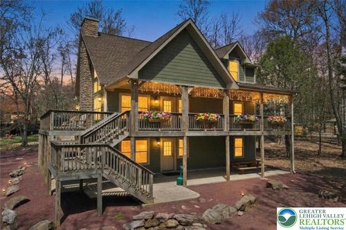 12 Lupine Dr, Lake Harmony, PA, 18624 | Card Image