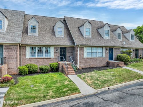 2028 Cochran Pl, Maryville, TN, 37803-2845 | Card Image