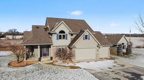 4349 E Wing Rd, Mount Pleasant, MI, 48858-9111 | Card Image