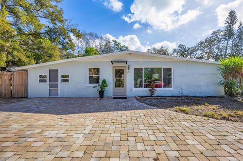 2111 Vinson Ave, SARASOTA, FL, 34232-4111 | Card Image