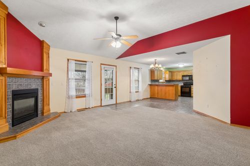 3839 W Village Ter, Springfield, MO, 65810-1075 | Card Image