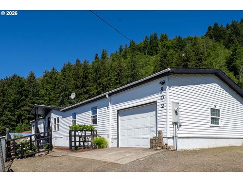 902 Acacia Ave, Garibaldi, OR, 97118-1601 | Card Image
