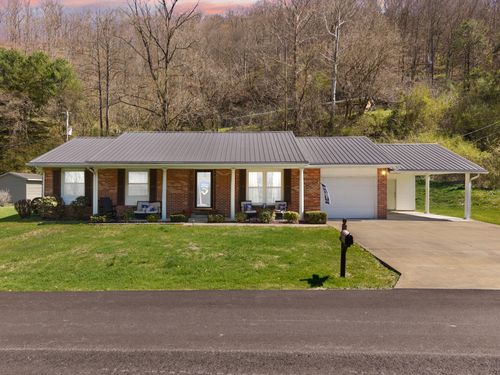 91 Maplewood Vlg, Banner, KY, 41603-8025 | Card Image