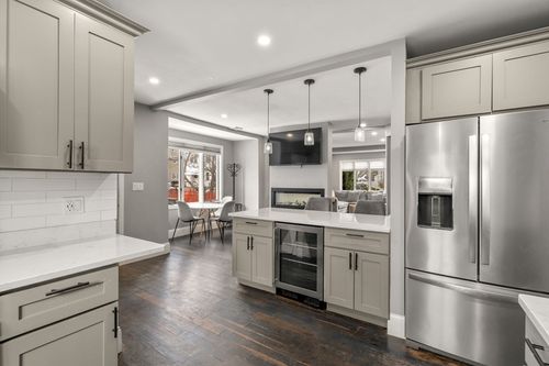 133 Nichols St, Everett, MA, 02149-4930 | Card Image