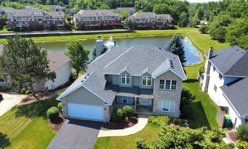 3204 Apache Dr, New Lenox, IL, 60451-5603 | Card Image