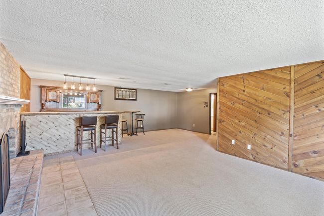 32_4982_148th32_mls.jpg | Image 34