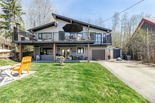 711 Elk St, Sunbreaker Cove, AB, T0C2W6 | Card Image