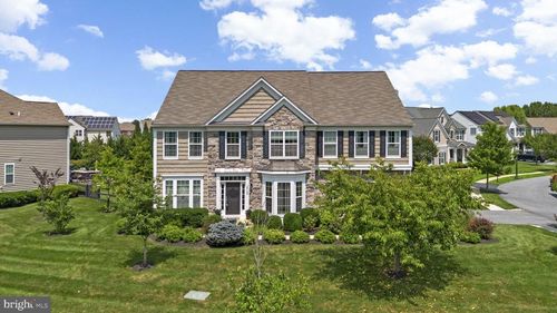 18709 Ashbourne Pl, OLNEY, MD, 20832-1911 | Card Image