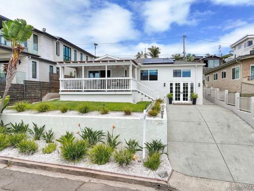 2449 Manchester Ave, Cardiff by the Sea, CA, 92007-2102 | Card Image
