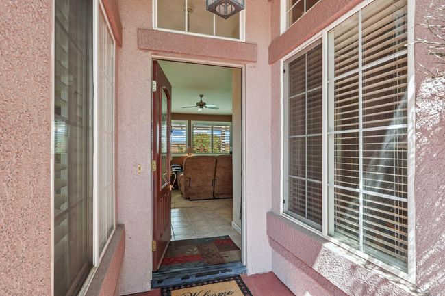 573 Fribourg Ln, House other with 3 bedrooms, 2 bathrooms and null parking in Manteca CA | Image 10