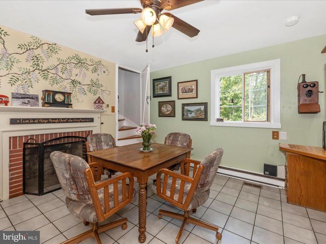 9314 Pear Ln, House other with 4 bedrooms, 3 bathrooms and null parking in FREDERICK MD | Image 21