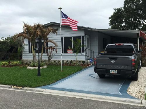 f-39-15988 Sw Indianwood Cir, Indiantown, FL, 34956-3628 | Card Image