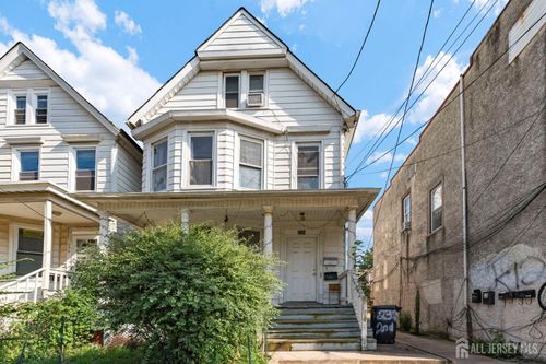238 Somerset Street, New Brunswick, NJ, 08901 | Card Image