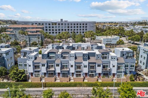 21-5400 Playa Vista Drive, Playa Vista, CA, 90094 | Card Image