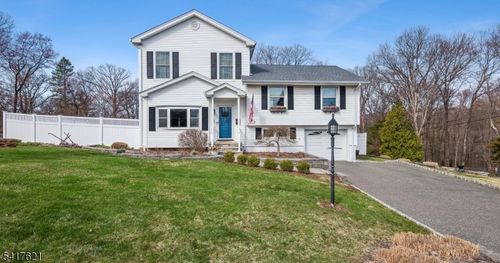 12 White Birch Ter, Kinnelon, NJ, 07405-2567 | Card Image