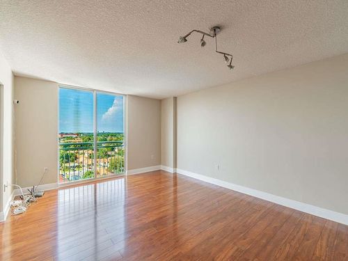 apt-1108-3000 Coral Way, Miami, FL, 33145-3239 | Card Image