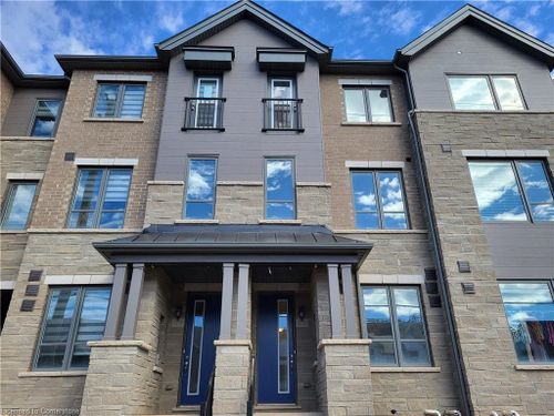 3273 6th Line, Oakville, ON, L6H0Z8 | Card Image