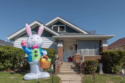 2120 17th Ave, Rockford, IL, 61104-5528 | Card Image