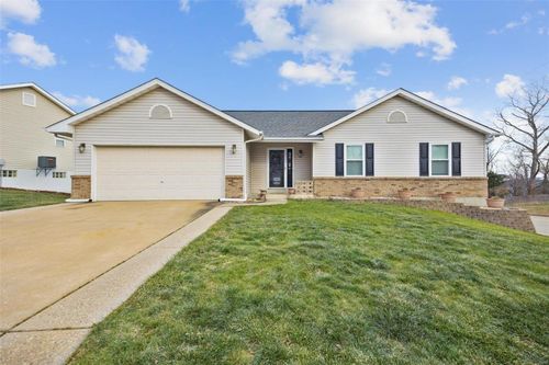 4630 Kellykris Drive, St Charles, MO, 63304 | Card Image