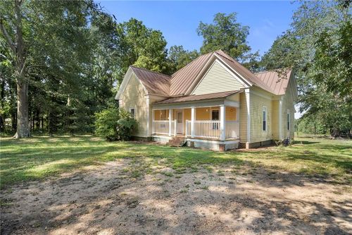 674 Wedowee St, Bowdon, GA, 30108-1619 | Card Image